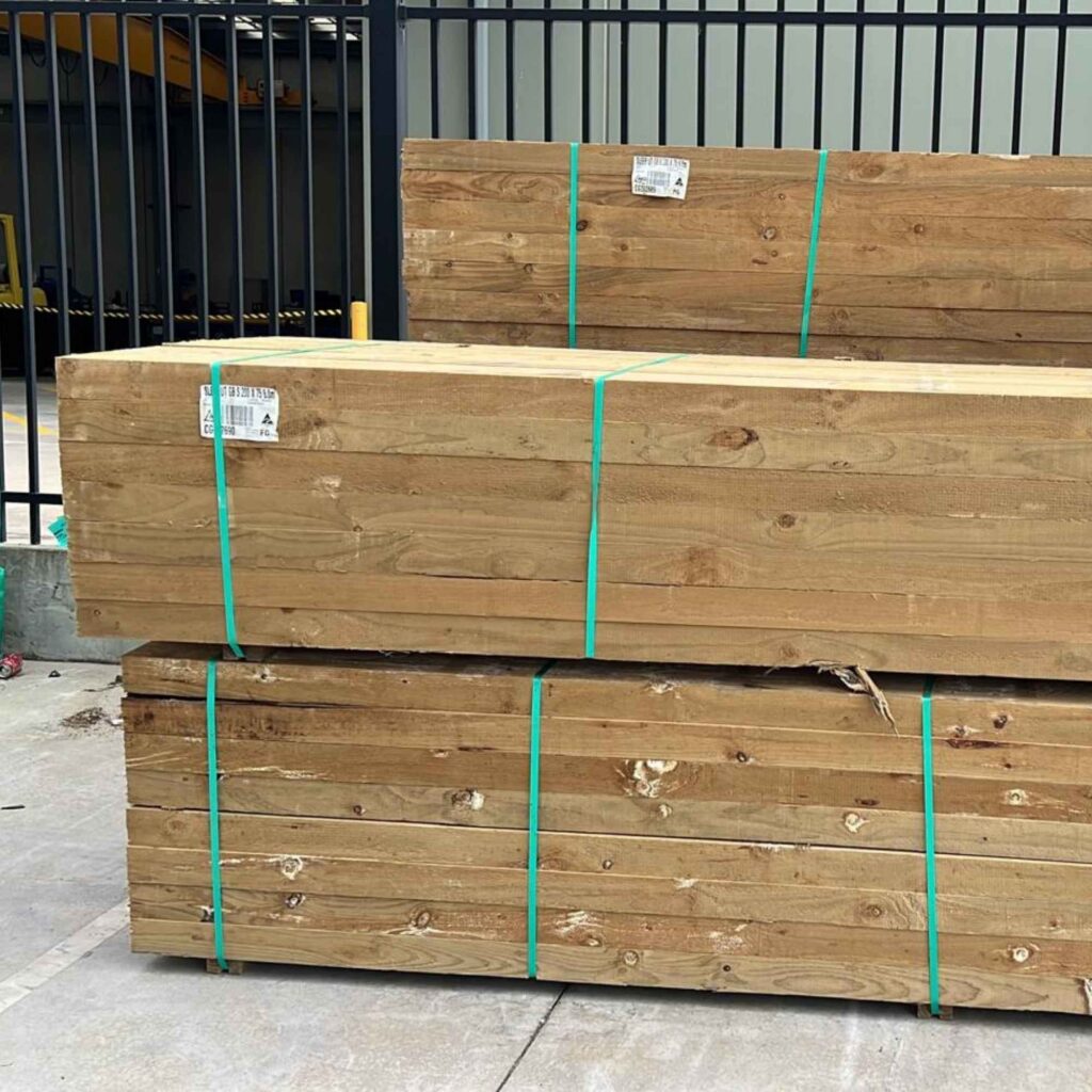 H4 treated pine sleeper 200x75